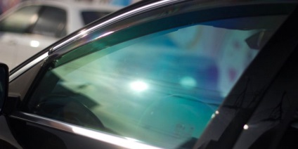 Ce este un film de spatter de sticlă auto din Soči - vânzarea și înlocuirea sticlei auto