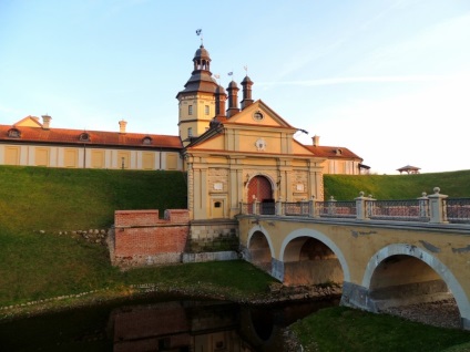 Két kastély Fehéroroszország és egy kicsit Minszk - ismertetők, történetek, benyomások - fórum turtrans-voyage