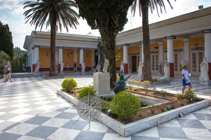 Palatul lui Ahile (Palatul Sisi)