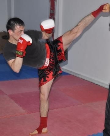 Evgeny Kazakeev - cum să devii un kickboxer, sau 10 pași pentru securitate - pagina 10