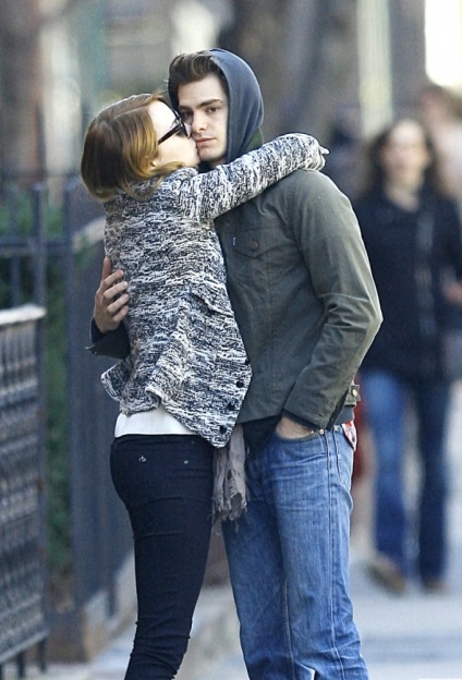 Povestea de dragoste a lui Emma Stone și a lui Andrew Garfield