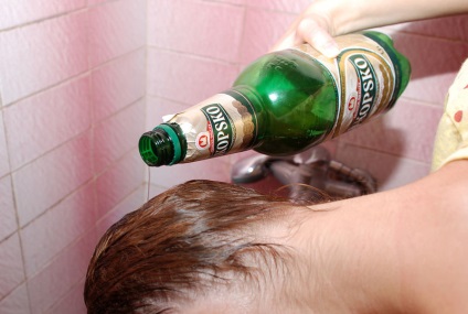 Как да използвате балсам за коса на основата на бира и маргаритки - vripmaster