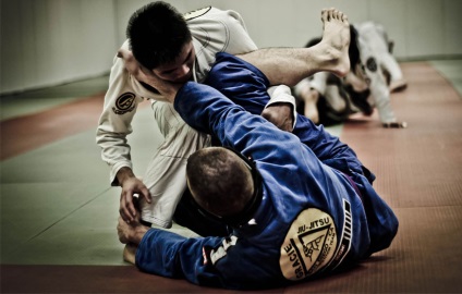 Hogyan válasszunk kimonót a jiu-jitsu tippekhez, az árakhoz