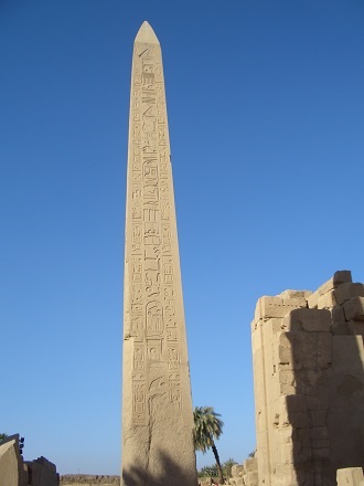 Templul Karnak din Luxor, în Egipt, fotografie și istorie