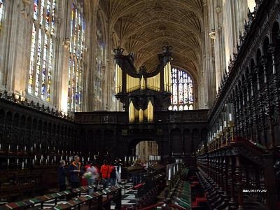 Cambridge și Oxford sunt cele mai vechi orașe universitare din Marea Britanie