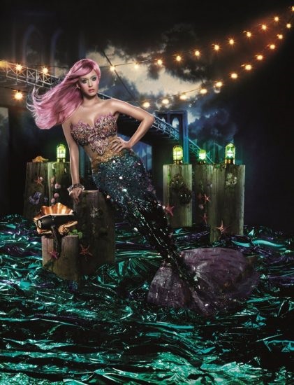Katy Perry és covergirl új dekoratív kozmetikumok gyűjteményét adták ki