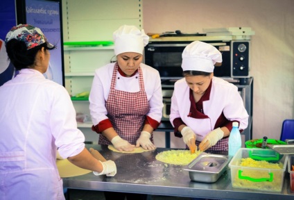 A világ konyhái és a gasztronómiai színház várja Astana lakóit az astana élelmiszerben fest-2017 -