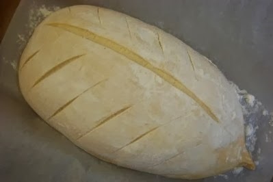 Lama pentru pâine