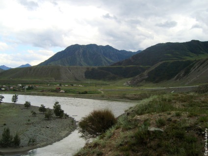 Pe Altai cu mașina