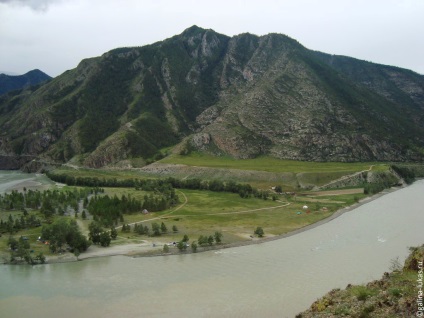 Pe Altai cu mașina