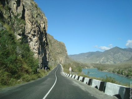 Pe Altai cu mașina