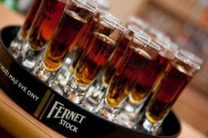 Bea tineri tineri fernet - băuturi lume - encyclopedia băuturi