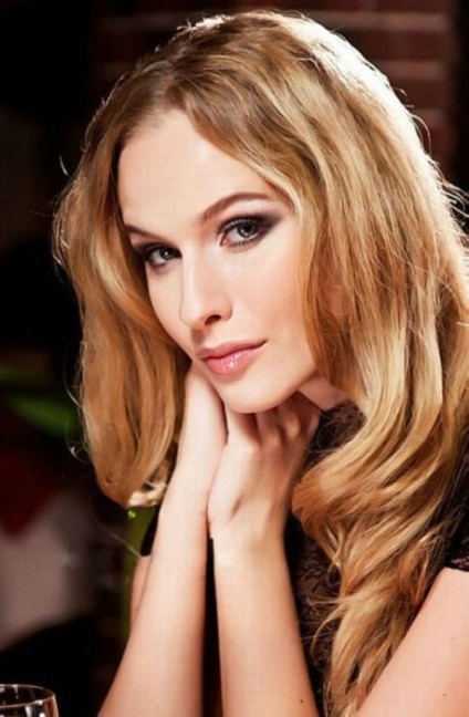 Natalia Pereverzeva a șocat juriul Miss Earth 2012, Umka