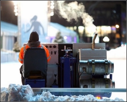 Performanța în Bryant Park este un patinator bun rău