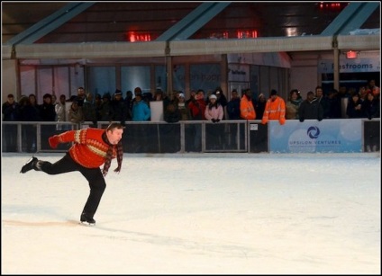 Performanța în Bryant Park este un patinator bun rău