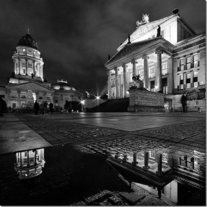 Piața Gendarmenmarkt din Berlin