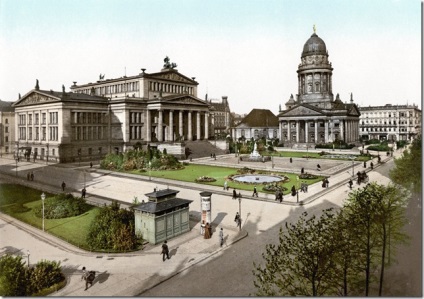 Piața Gendarmenmarkt din Berlin