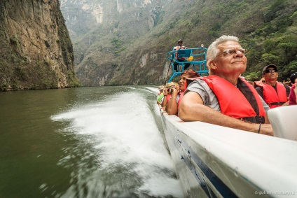 Miért kell a Sumidero kanyonját a talajról és a vízről megnézni?