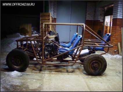 Construcția de buggy cross-country pe un cadru spațial
