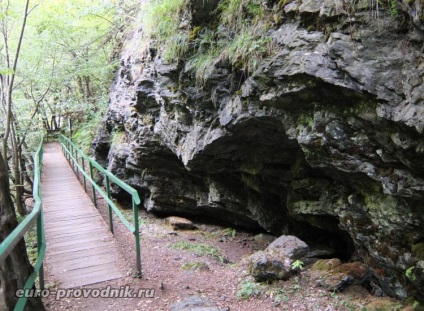 Obiective naturale ale Republicii Cehe îmbrăcăminte riegrova peste râu