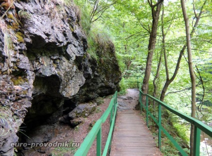 Obiective naturale ale Republicii Cehe îmbrăcăminte riegrova peste râu