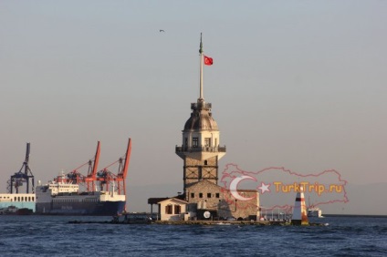 Plimbați-vă la bosforul din Istanbul, fotografie și sfaturi turistice, prețuri și orare