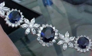 Sapphire în bijuterii cu ce să combine, boudoir de doamne