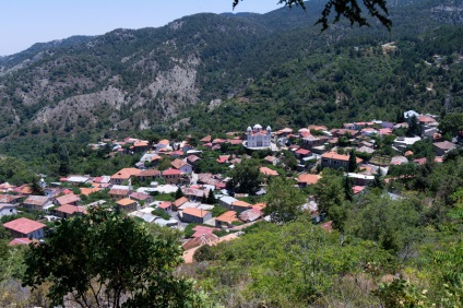 A Troodos, a golfstrim turisztikai ügynöksége, Ulyanovsk szíve