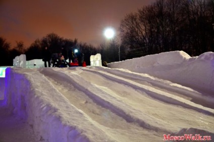 Zăpadă împărătească - plimbare în mai multe - la Moscova, parcuri