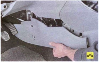 Demontarea și instalarea unei acoperiri a unui tunel de podea în autoturisme ford focus 2