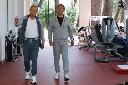 Sweatpants Putin pentru 94.000 de ruble, blogger xero on-line o septembrie 2015, o barfa