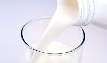 Függetlenül attól, hogy a táplálkozási szakemberek véleménye növekszik a tejről - a női szépség és a divat impulzusa