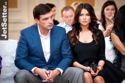 Az ukrán modellek felszólalnak a képviselőkre