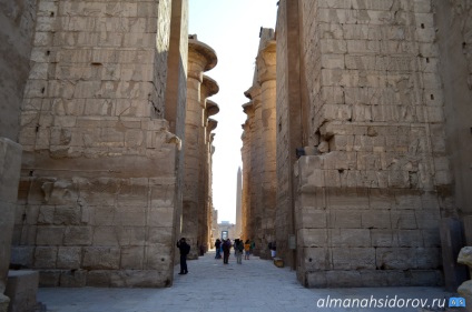 În vechiul Luxor, a fost construit un templu Karnak