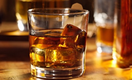 Whiskey cu reteta de cocktail-uri