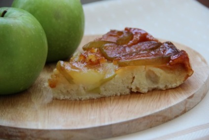 Apple tort de caramel, bloguri mama