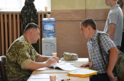 Több mint öt versenyző versenyez az Lviv katonai akadémia minden egyes helyén - hírsor