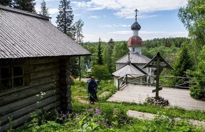 Життя на острові Анзер як прийняти туристів, але залишитися відлюдником