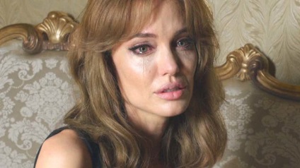 Angelina Jolie, ceea ce nu i-ai cunoscut 15 confesiuni sincere de o actriță (16 fotografii), iad