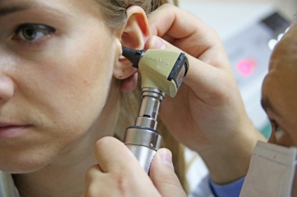 Durerea la nivelul urechii - cauze și tratament la Moscova în clinica - medicul ENT - la adulți și copii