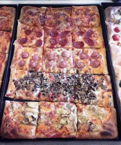 Mit kipróbálni Olaszországban természetesen, pizza, konyha