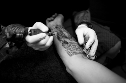 Ce ar trebui să știi despre tatuaje
