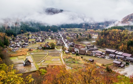 Satele Gokayama și Shirakawa din Japonia sunt casele tradiționale din Gassho-zukuri