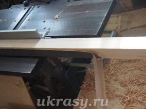 Cadru din lemn pentru oglinda - modele amur
