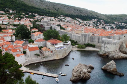 A horvát alapok etikettje a turisták számára