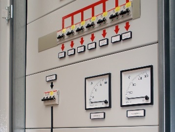 Măsurarea curentului și a tensiunii în timpul funcționării echipamentelor electrice în instalațiile industriale