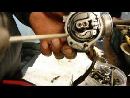 Cum se clătește carburatorul sculei Honda