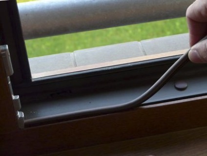 Cum se introduc ferestrele pvc, pașii în care trebuie să introduceți singur geamurile din plastic