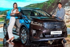 Kia Sorento 2018 pachet, pret, fotografie, test drive si data lansarii in Rusia