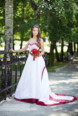 Versenyek az esküvőre, esküvői játékok készlete Moszkvában, diplomák vásárlása az esküvőre
